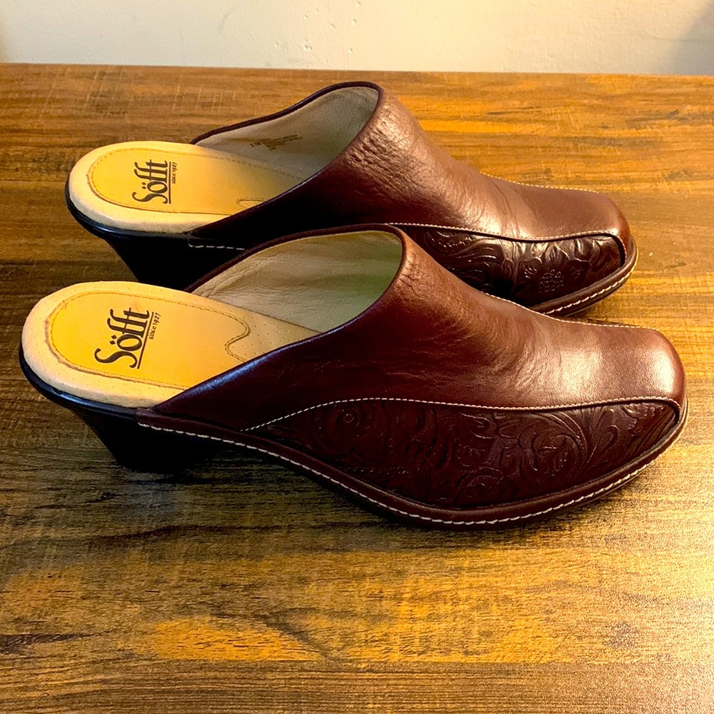 Sofft Tooled Leather Heeled Mules Size 9